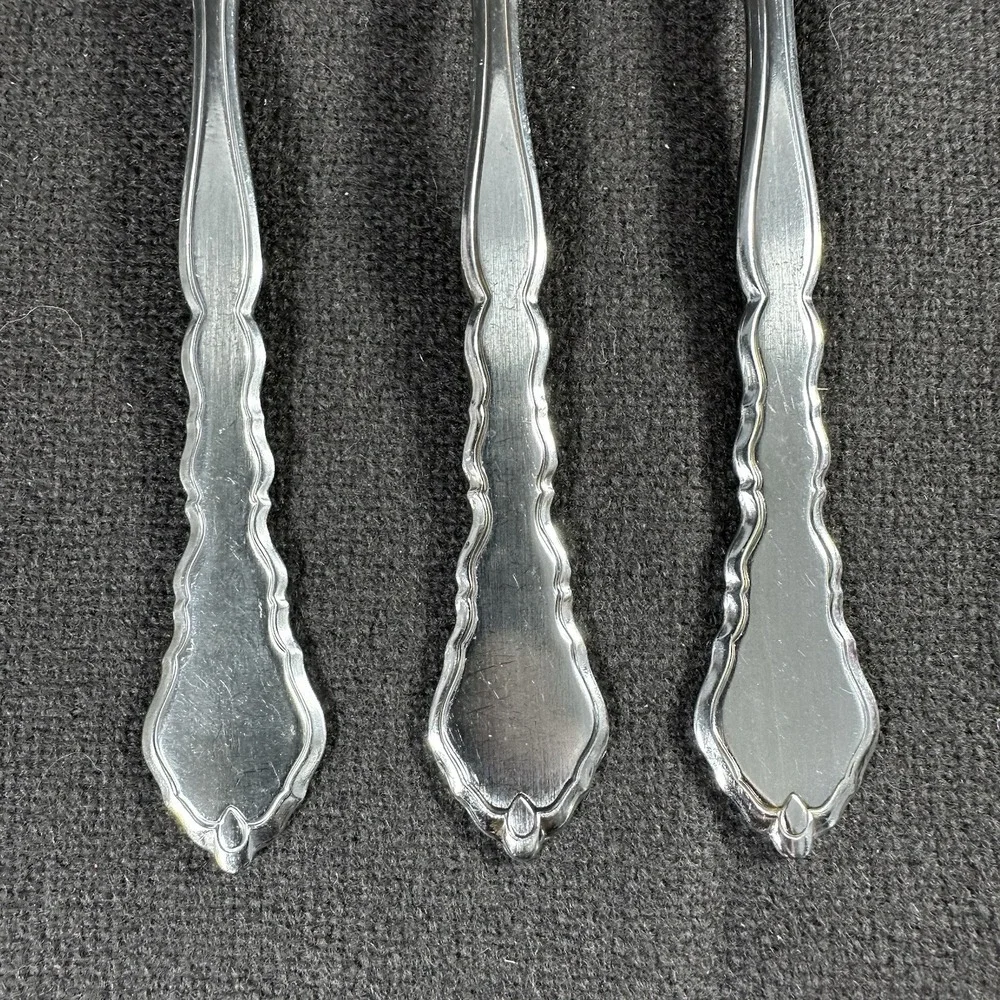 Oneida Satinique 18/8 Stainless Steel Salad Fork (Set of 3)